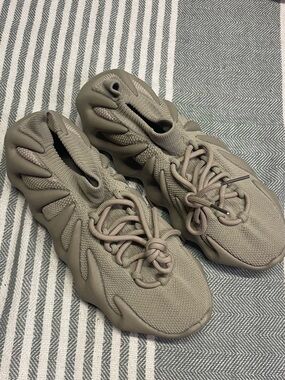 Adidas Yeezy 450 'Stone Flax'